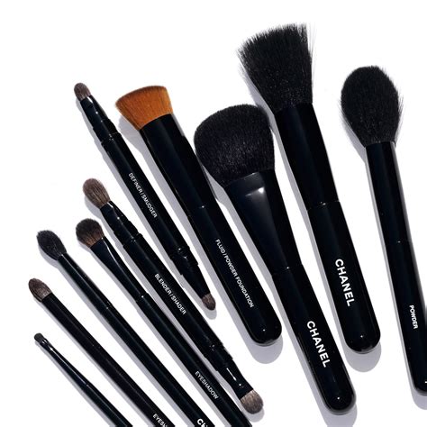 chanel brush on|Chanel new makeup brushes.